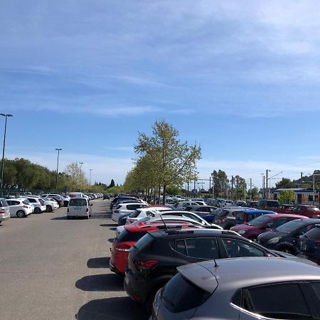 A La Gare ! T2 Hyeres Leilighet Eksteriør bilde