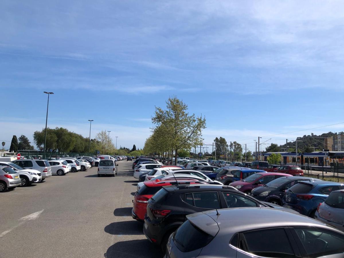 A La Gare ! T2 Hyeres Leilighet Eksteriør bilde